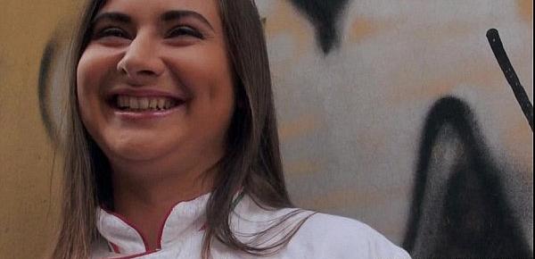  Beautiful amateur European chef Latoya analyzed for money